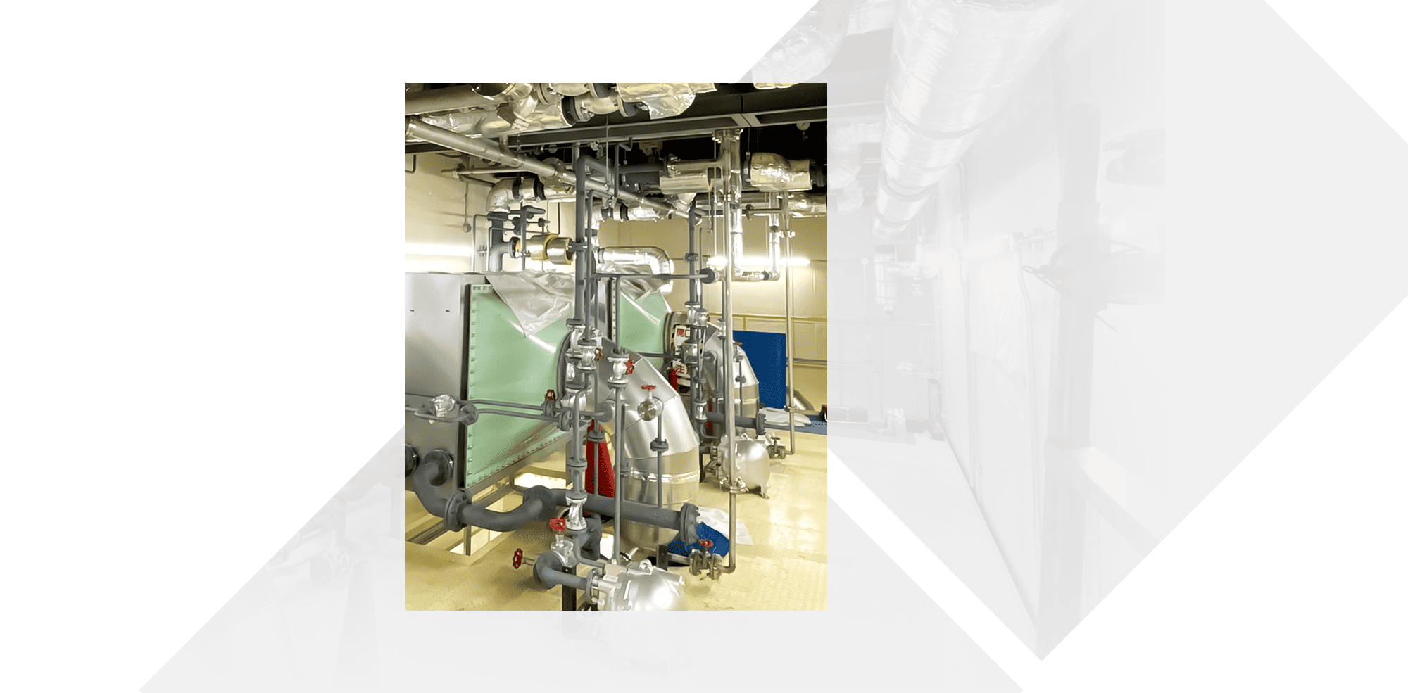 壱から成し遂げる。 配管・溶接・重量物搬入/設置・足場組立/解体